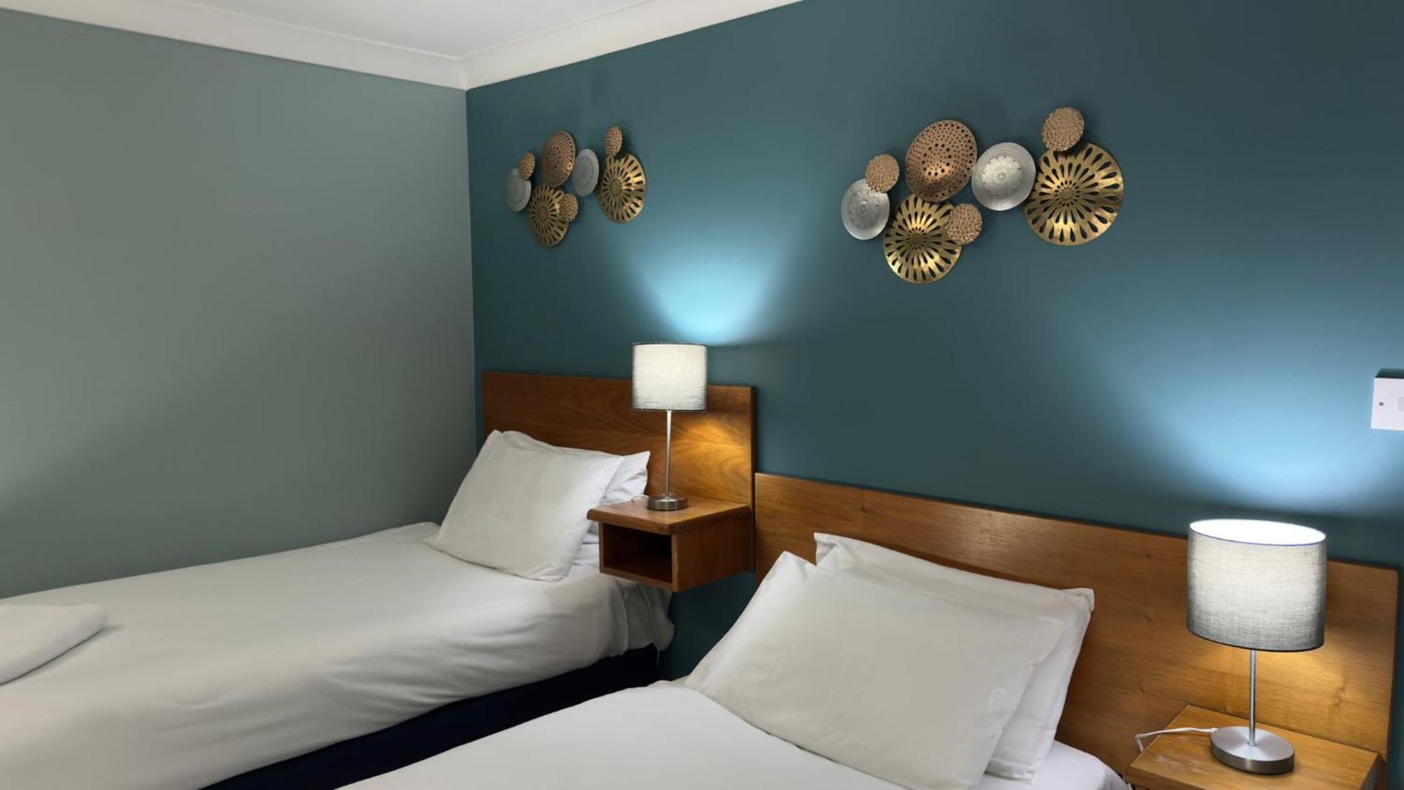 The Terrace Lodge Hotel يوفيل المظهر الخارجي الصورة