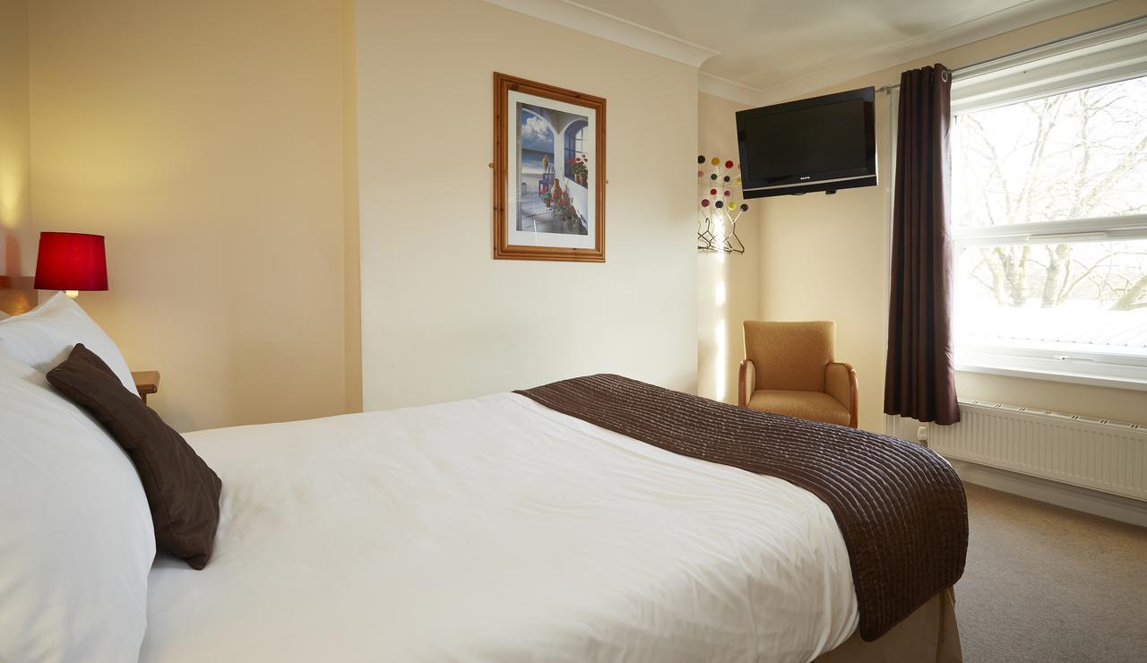 The Terrace Lodge Hotel يوفيل المظهر الخارجي الصورة